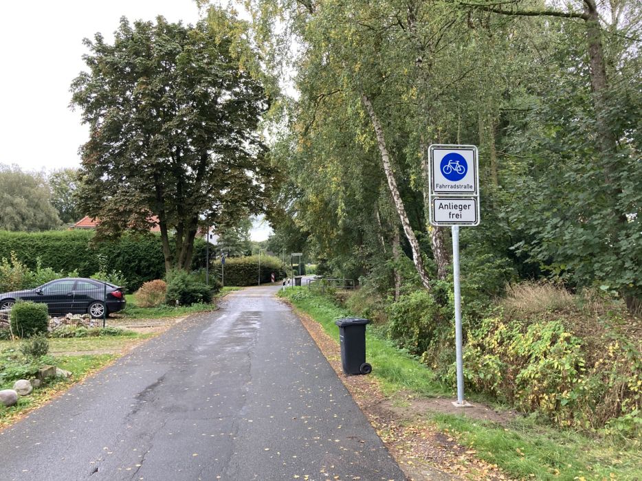 Fahrradstraße Clevernser Schulweg